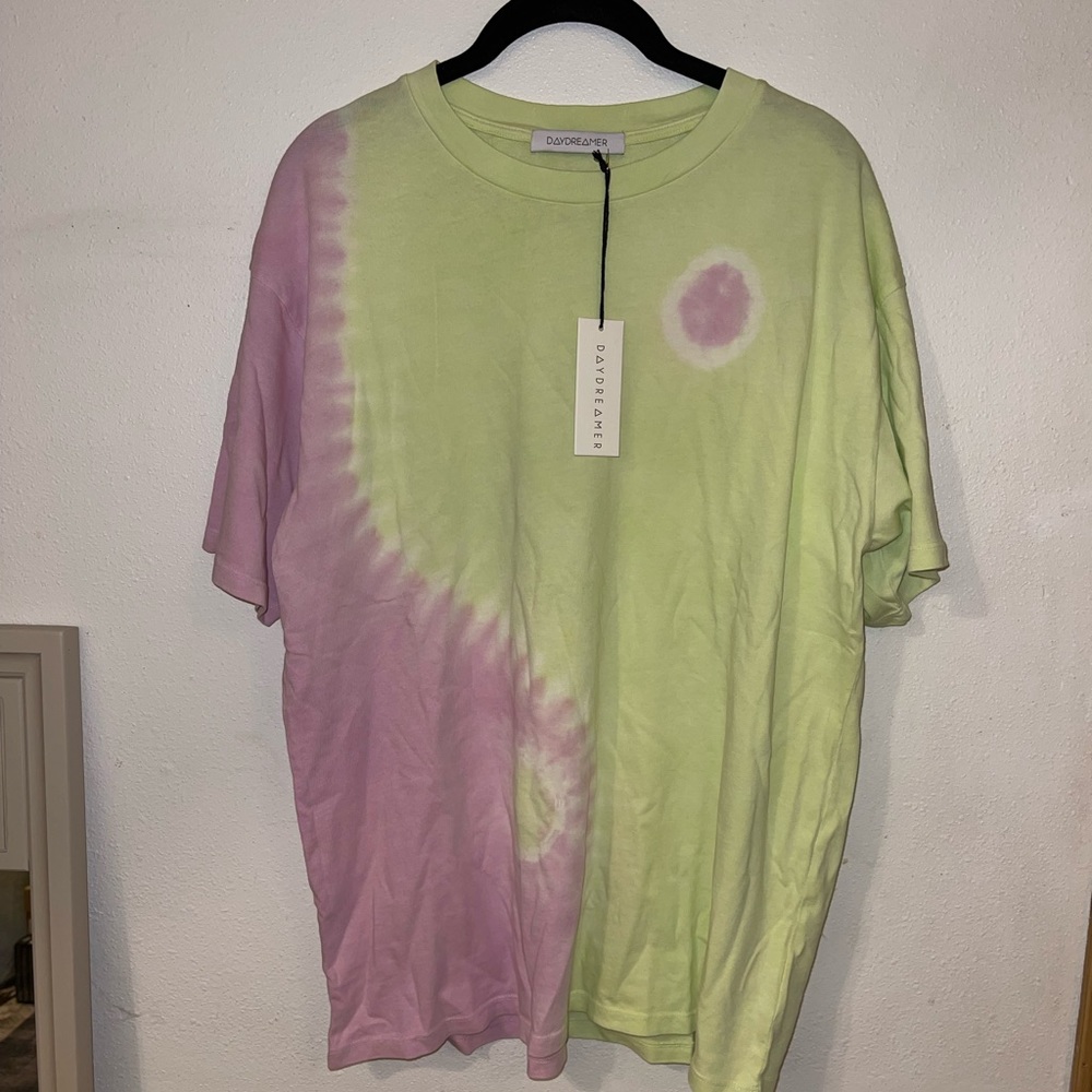 Day Dreamer LA Lotus Ying Yang T-Shirt
